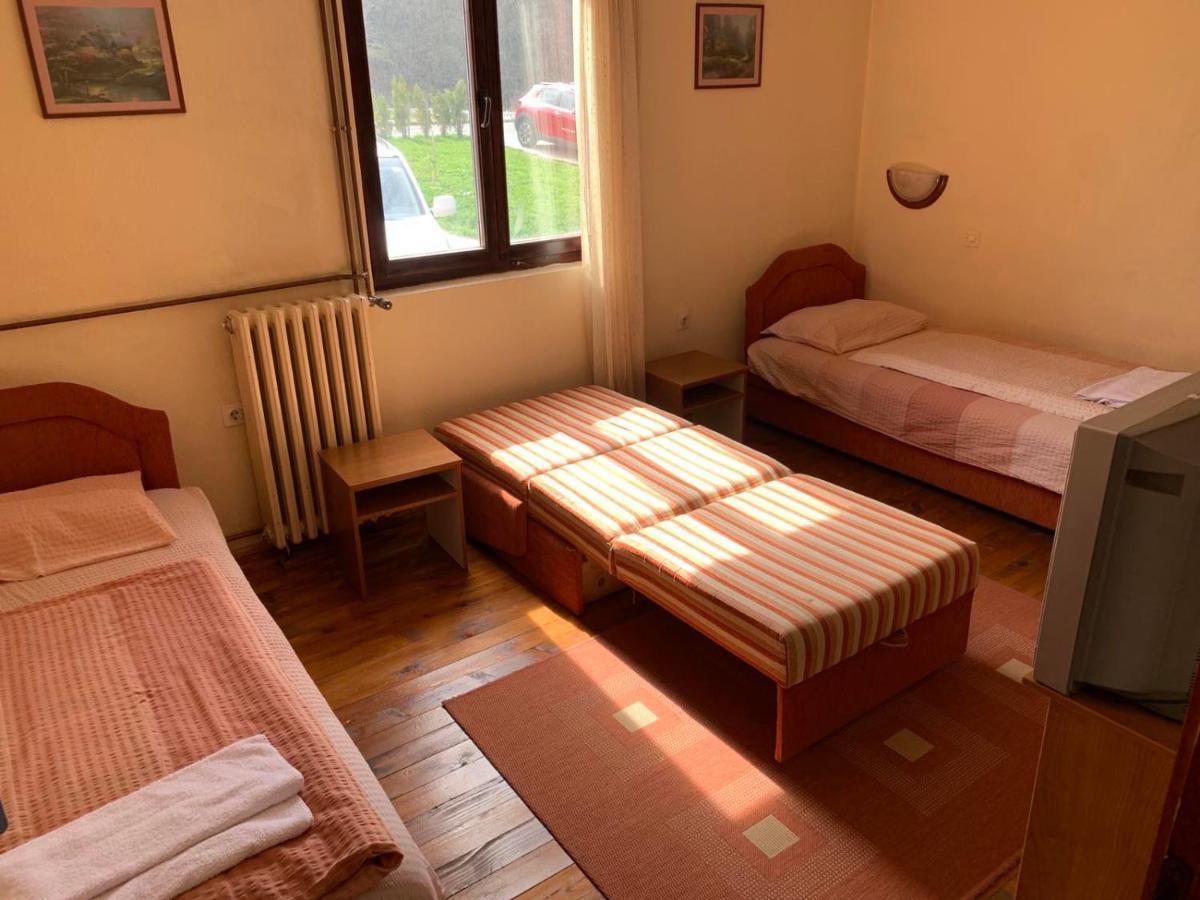 Vila Rakoc Hotel Kolašin Exterior foto